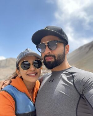 Rakul Preet Singh Instagram - Happppppy bdayyyyyyy my ❤️ on this bday and everyday I wish you receive  abundance of all that you desire . Your kindness, innocence is rare to find , your jokes are the silliest but I have to admit they are funny .. protect all of this cos they don’t make men like you anymore ❤️ here is to adventures, travelling , eating 😜and laughing together always ❤️ @jackkybhagnani