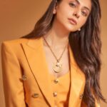 Rakul Preet Singh Instagram - Orange marmalade 🧡 Outfit @helenanthonyofficial Necklace  @viangevintage x @ferragamo Rings @blingthingstore @avior.jewels Footwear @aldo_shoes Styled by @anshikaav Assisted by @bhatia_tanisha Makeup @im__sal Hair @aliyashaik28 Shot by @kaasastudio