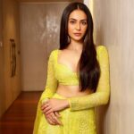Rakul Preet Singh Instagram - 💛💛💛 Outfit @mishruofficial Earrings @razwada.jewels Rings @nornament Styled by @anshikaav Styling Team @bhatia_tanisha @tanazfatima Makeup @im__sal Hair @aliyashaik28 Shot by @dinesh_ahuja