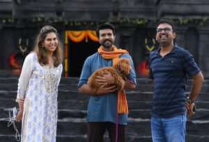 Ram Charan Instagram - 🙌 we’re all set for the release of #koratalasiva garu’s #Acharya  tomorrow 🎞

This one is for @chiranjeevikonidela 
@konidalasurekha . Love u 😍