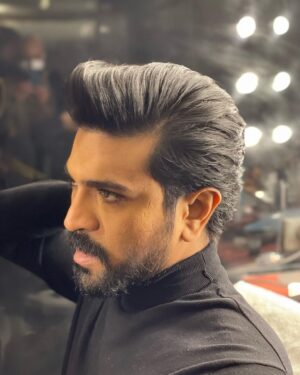 Ram Charan Instagram - Work mood!!