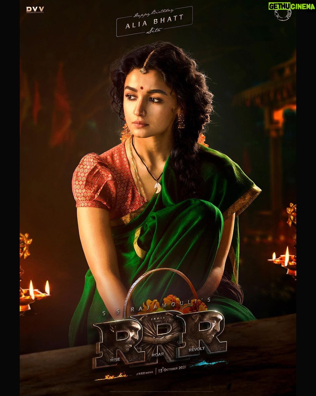 Ram Charan Instagram - She adds meaning to Ramaraju's mission! Meet my #Sita, a woman of strong will and resolve. Wishing you a glorious year ahead Alia @aliaabhatt ! #RRR #RRRMovie @ssrajamouli @jrntr @ajaydevgn @oliviakmorris @alison_doody @thondankani @dvvmovies @RRRMovie