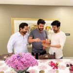 Ram Charan Instagram - Happy birthday @imsharwanand !!🥳🎉