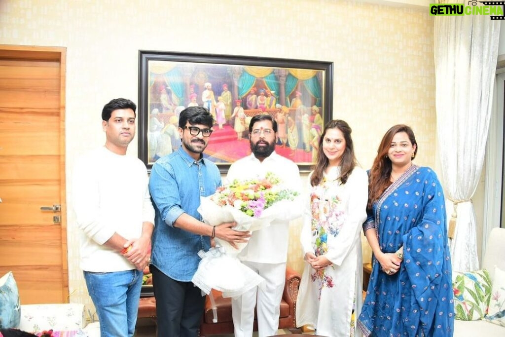 Ram Charan Instagram - Dear Honorable Chief Minister Garu, Shrikanth Shinde Garu, and the Vibrant People of Maharashtra, We express our heartfelt gratitude for your exceptional hospitality and warmth.🙏🏻 @cmomaharashtra_
