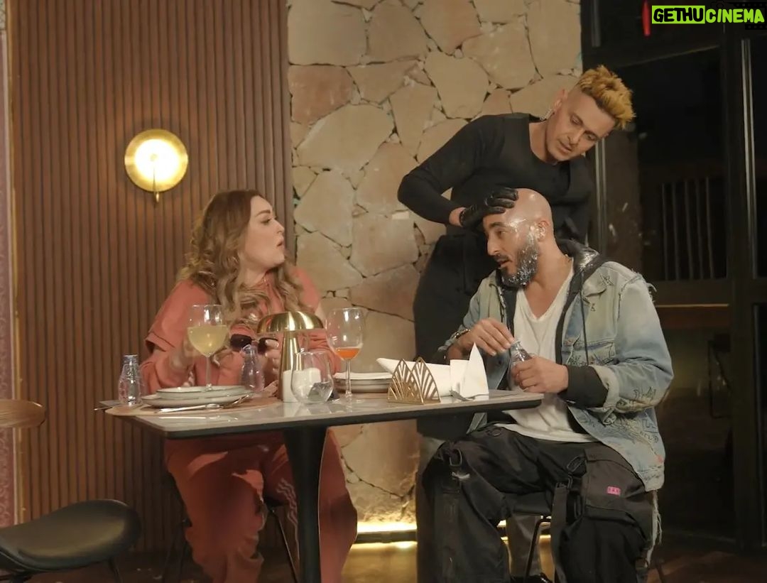 Ramez Galal Instagram - حسام الحسيني اتبهدل يا عيني 😂😂 #رامز_نيفر_اند