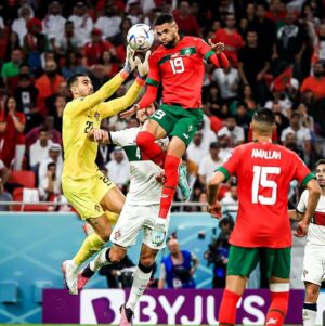 Ramez Galal Instagram - فرحه العرب ملهاش حدود بعد ما عملوها الاسود 🇲🇦🇲🇦❤❤… ارجعوا بالكاس وحطموا كل السدود💪💪🏆
#رامز_جلال #المغرب_اسبانيا #المغرب