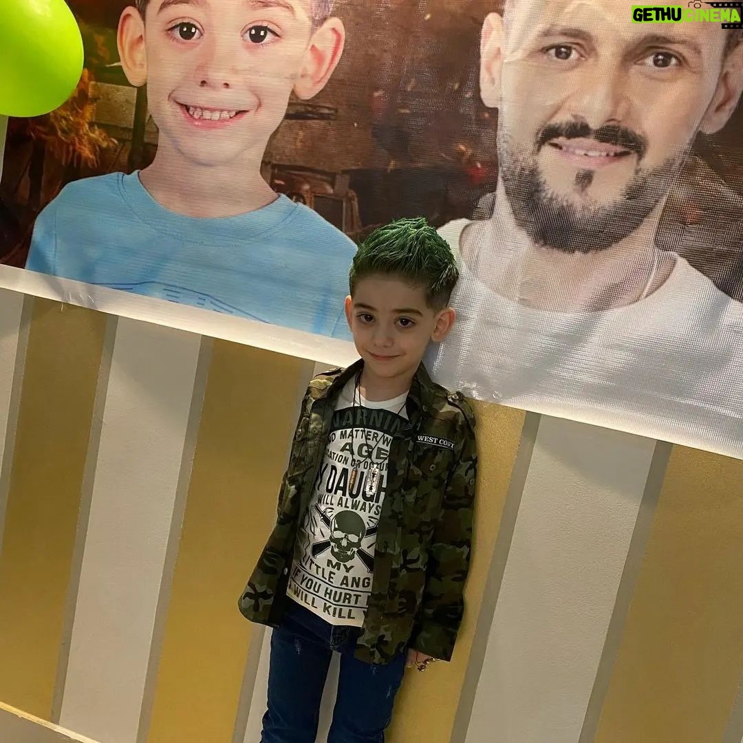 Ramez Galal Instagram - كل سنة وانت طيب يا مشمش🎂، مانحرمش منك وربنا يحفظك من كل شر ❤❤ #رامز_جلال @karabellla