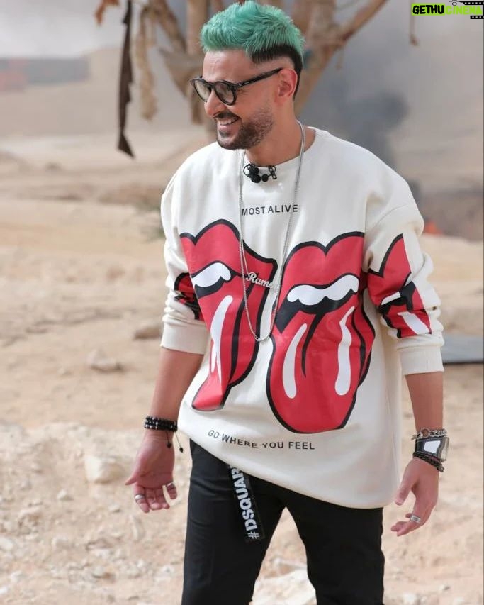 Ramez Galal Instagram - 💪👊 #رامز_موفي_ستار #رامز_جلال