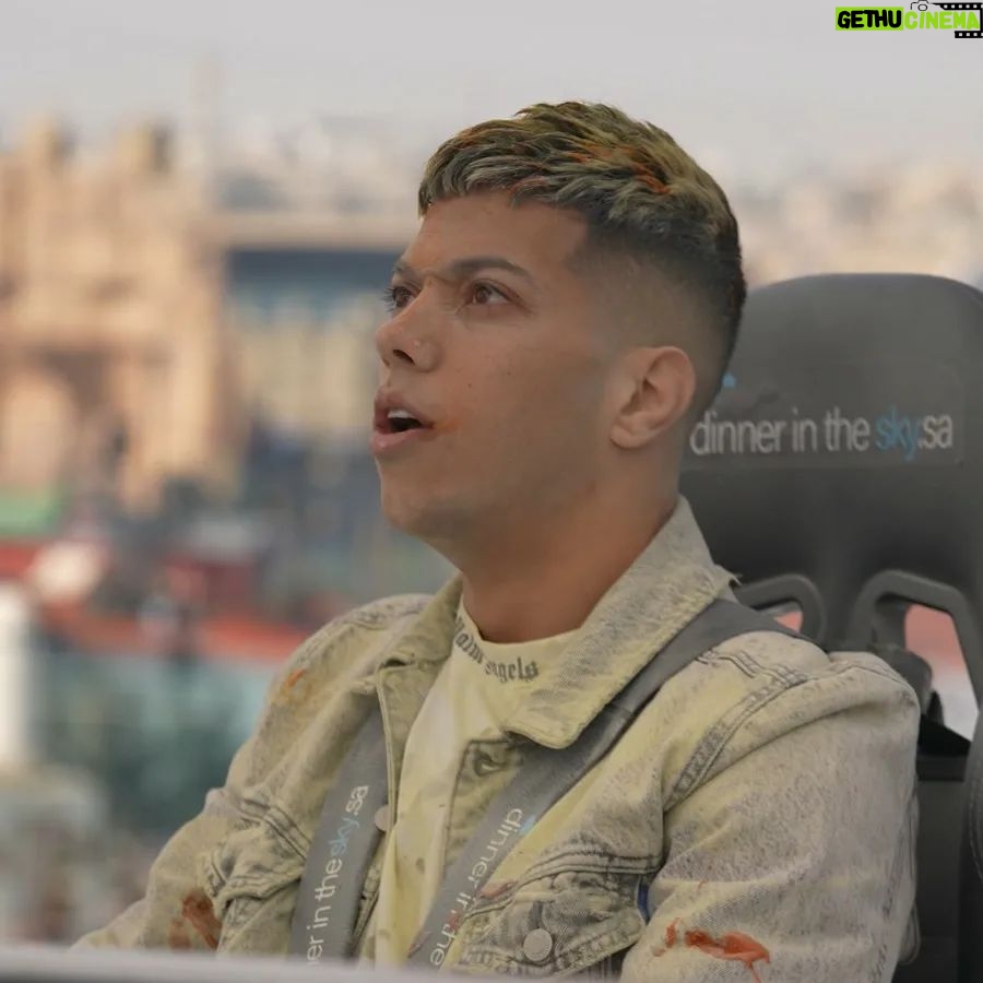 Ramez Galal Instagram - امام عاشور بعد ما طلعله المارد 🔥😂 #رامز_نيفر_اند #رامز_جلال