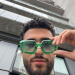 Rami Farran Instagram - Avec ou sans la veste ? 🧐 . . . . Styled and inspired by @laouhann