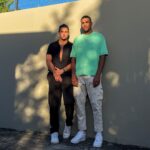 Rami Farran Instagram - Poses complètement naturelles 😅 Martinique