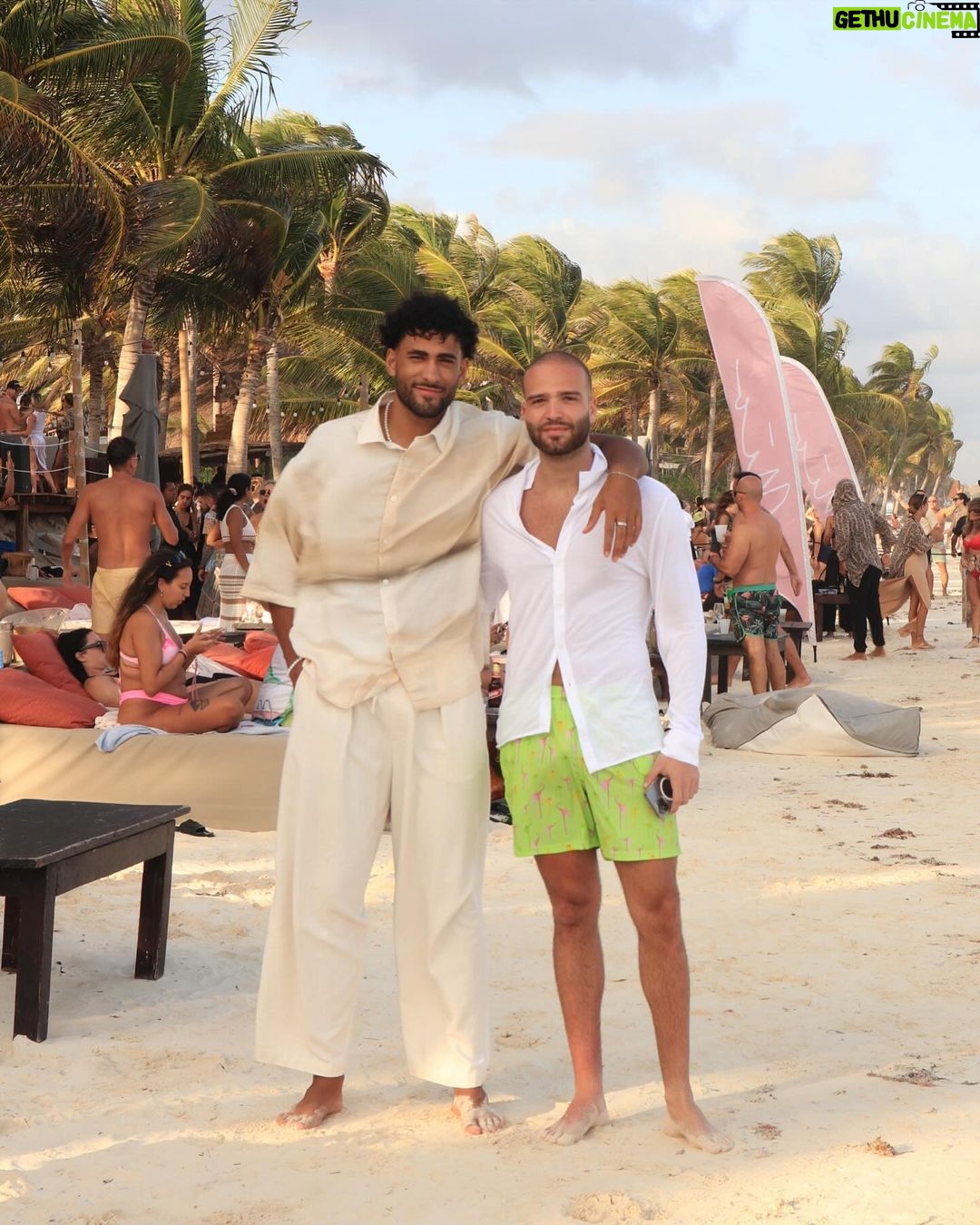 Rami Farran Instagram - Caption at the end Tulum, México
