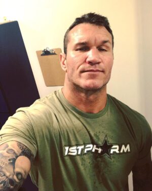 Randy Orton Instagram - Yo @teachbrian thanks for the shipment of @1stphorm supps and #legionofboom gear! 2 weeks post-op on my knee and feeling great at @emergefitnesstraining