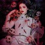 Ranty Maria Instagram - “The Secret INFERNO” #halloween #photoseries . #starring @rantymaria . #lensedbyfandyfd @fandy_the @fdphotography90 #styled by @bellyiverzon #Makeup @cielmakeupartist #hairdo @ami1890_hairstylist Wardrobe @yenty_tan Nails @azuminails #fdphotography #fdphotography2022 #halloween2022 #TheSecretInferno
