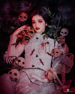 Ranty Maria Instagram - “The Secret INFERNO”
#halloween #photoseries 
.
#starring @rantymaria 
.
#lensedbyfandyfd @fandy_the @fdphotography90 
#styled by @bellyiverzon 
#Makeup @cielmakeupartist 
#hairdo @ami1890_hairstylist 
Wardrobe @yenty_tan 
Nails @azuminails
#fdphotography #fdphotography2022 #halloween2022 #TheSecretInferno