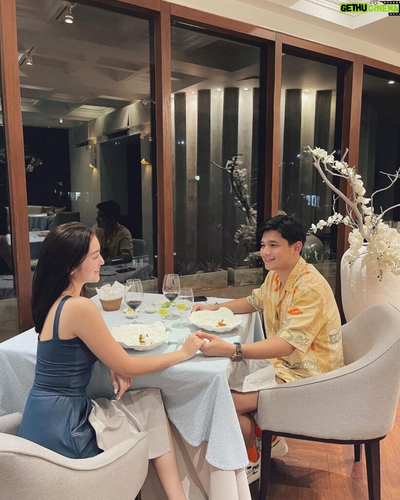 Ranty Maria Instagram - just a “chill” fine dining with my best-est friend. 🤍 . 📍 @blancoparmandif Blanco Par Mandif