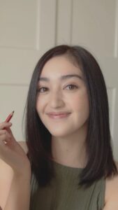 Ranty Maria Instagram - Siapa nih yang suka bingung kalau keluar rumah alis belum on point?? Pensil Alis Fanbo adalah solusinya✨✨ #fanbocosmetics #fanboeyebrowpencil #pencilalis