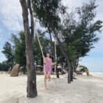 Ranty Maria Instagram – my birthday yesterday was so much fun!💜
📍 @dayoff_id @asha.resort Kepulauan Seribu