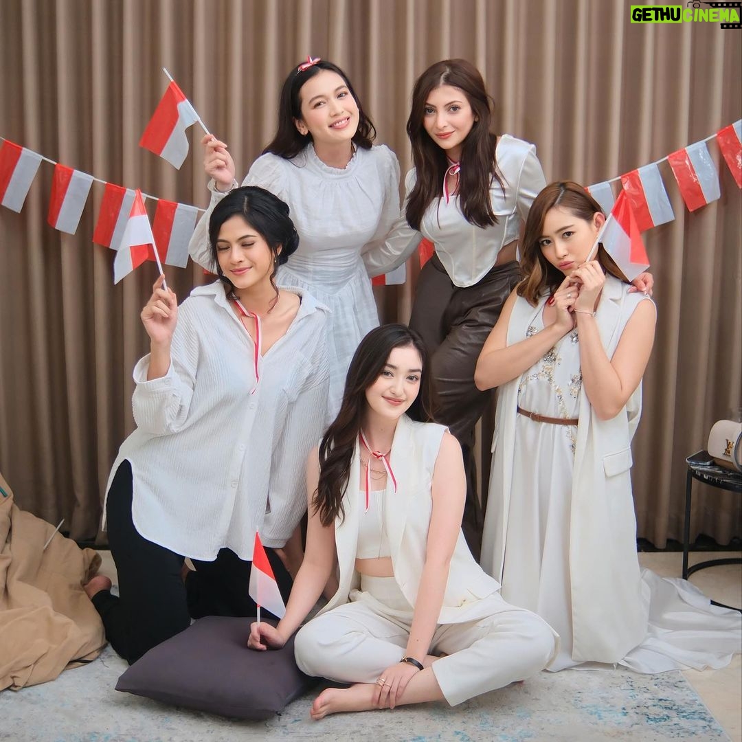 Ranty Maria Instagram - Dirgahayu Indonesiaku 🇮🇩