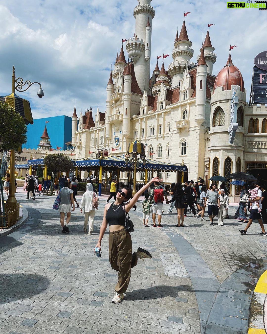 Ranty Maria Instagram - pretty times Universal Studio Singapore