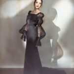 Ranty Maria Instagram - 🖤🖤🖤 #lensedbyfandyfd @fandy_the @fdphotographybeauty @fdphotography90 #styledbybellyiverzon @bellyiverzon #makeup @cielmakeupartist #hairdo @bylifitahuang #gown @stellalunardy #earrings @leciel.design #fdcelebritybeautyportrait #fdphotography2021 #fdphotographystudio #fdphotography