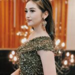 Ranty Maria Instagram - HUT RCTI 32 #PUPA 💙 Dress @sebastiangunawan Accesories @leciel.design MUA @cielmakeupartist Stylist @bellyiverzon
