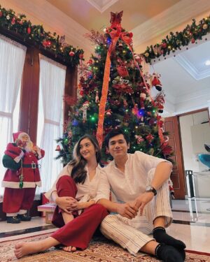 Ranty Maria Instagram - Merry Christmas. ❤️🎄
