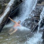 Raphael Sander Instagram – Lavando a alma! 
.
.
#riodejaneirotrip #riodejaneirocity #atorbrasileiro #cachoeiradohorto #turismobrasil #photodump Cachoeira Do Horto