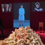 Raphael Sander Instagram - Explorando mundos artísticos na exposição - cada obra conta uma história única. 🎨 Exploring artistic worlds at the exhibition - each piece tells a unique story. 🎨 #art #inspiration London, United Kingdom