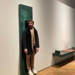Raphael Sander Instagram - Explorando mundos artísticos na exposição - cada obra conta uma história única. 🎨 Exploring artistic worlds at the exhibition - each piece tells a unique story. 🎨 #art #inspiration London, United Kingdom