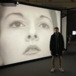 Raphael Sander Instagram - Explorando mundos artísticos na exposição - cada obra conta uma história única. 🎨 Exploring artistic worlds at the exhibition - each piece tells a unique story. 🎨 #art #inspiration London, United Kingdom
