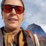 Raquel Sánchez Silva Instagram - Mañana de circo! Maravilla. Cada año se superan. Es una tradición navideña para toda la familia. Gracias a @productoresdesonrisas por la experiencia @circlassica . Viva el circo y vivan los artistas circenses! Talento, entrega y magia!!! Y gracias @bego.sf por estar siempre!!!