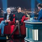 Raquel Sánchez Silva Instagram – Esta noche, un poco de delirio y moda en el Late Xou de @marcgiro_ con @maestroscostura @lorenzocaprile y @maria_escote y @palomospain desde NY!! No os perdáis las risas!! 😂😂😂🤣🤣🤣🤣🤣. Aún en shock!! 
Look @palomospain 
Zapatos @aquazzura 
A las 22:55 en La 2!!
