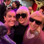 Raquel Sánchez Silva Instagram – Ayer esta mujer impresionante, bella, generosa, alegre y arrolladora celebró su cumpleaños y todos sus amigos estábamos modo celebrar la vida. Porque eso es @thedevilisawoman : LA VIDA en mayúsculas. Te quiero Bibiana y es una suerte tenerte cerca y celebrar el contar con esa cabeza privilegiada tan cerca de mí. Te quiero ❤️.