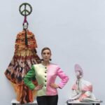 Raquel Sánchez Silva Instagram – Vuelve la moda y la diversión. La costura y los amigos. Con más ganas e ilusión que nunca. La mejor temporada que puedas imaginar. ¡Qué ganas tenemos de que la disfrutéis con nosotros! Jóvenes diseñadores, talento, amigos de siempre y el genio de Picasso. Arrancamos muyyy fuerte!!! Y sí, Caprile vestido de flamenca 🤩🤩🤣🤣🤣🤣. A disfrutar!!!! 
@maestroscostura 
@the2ndskinco 
@mrjuanvidal 
@isidorohernandezjoyas 
Colección @lorenzocaprile 
@fahomamadrid 
@alvarocalafat 
@magritshoes 
@suma_cruz