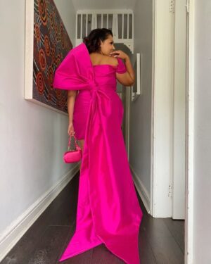 Rarriwuy Hick Instagram - THIQUE 

So grateful for the team who comes together to help you with your red carpet look.
@bunyaproductions who organised me teaming up with @donnygalella and @daniellearmont 

Grateful for you all ✨ 

Maria 💕✨

Wears @daniellearmont gown
@katherineland.au clutch 
@narvi.jewellery jewels 
@stevemaddenau heels 
Hair and makeup by @melissagigliottihairnmup 
Colour & cut @hairbotanist 
Styled by @donnygalella 
#aactas #aactaawards