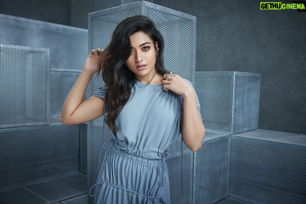 Rashmika Mandanna Instagram - 🖤🤍 Onitsuka Tiger AW‘23 A symphony of modern design seamlessly blending contemporary style with the essence of Japanese craftsmanship. @onitsukatigerindia @onitsukatigerofficial #OnitsukaTigerAW23 #OnitsukaTiger #partnership