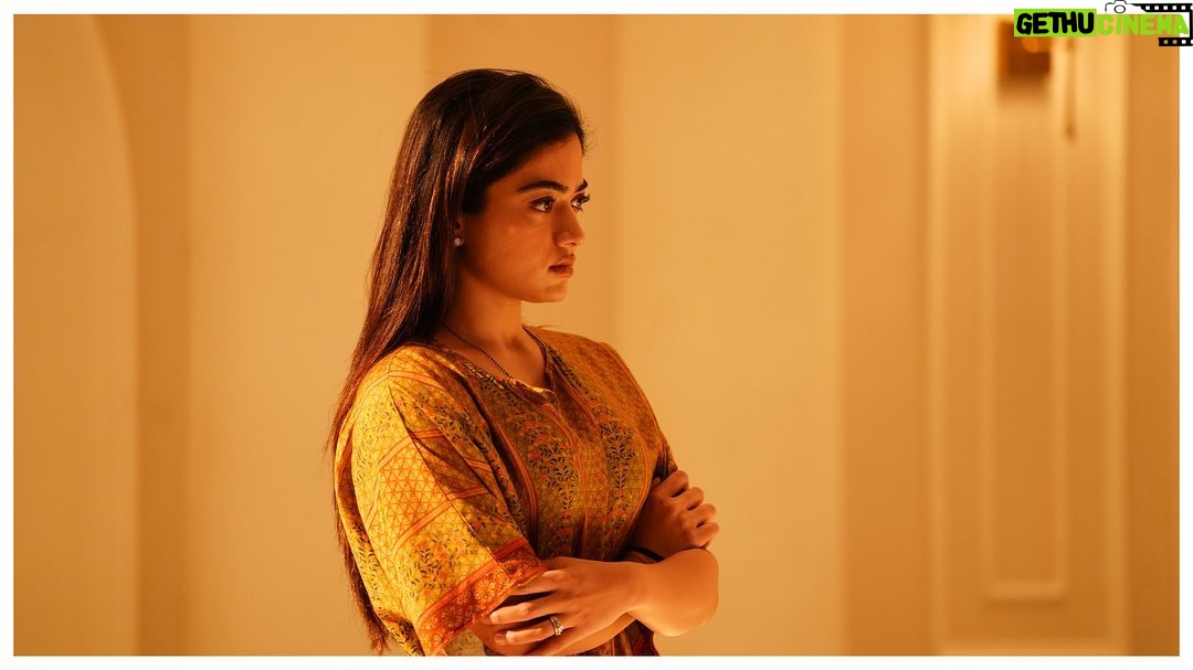 Rashmika Mandanna Instagram - Gitanjali 🤍🕊️🌿 If I were to describe her in a sentence …it would be the only force at home holding her family together. ✨ She is pure, real, unfiltered, strong and raw.. 🌻 At times as an actor, I would question some of Gitanjali’s actions.. And I remember my director telling me - this was their story.. Ranvijay’s & Gitanjali’s.. it was their love and passion, their families and their lives - this is who they are.. 🤍 In a world full of all violence, hurt and unbearable pain - Gitanjali would bring peace trust and calm.. She would pray to her Gods to keep her husband and her kids safe.. She was the rock that weathered all the storms..🤍 She would do anything in her power for the sake of her family. Gitanjali is absolutely beautiful in my eyes, and in some ways she is like most women who are standing strong and protecting their families day in and day out..❤️ Happy one week to us #Animal team 🔥❤️ Guys. Thank you all for all the love.. it’s what keeps me going and makes me work harder with every film ❤️❤️ Big hugs to you all too ❤️