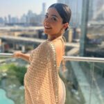 Rashmika Mandanna Instagram - Ok. Now I hereby declare - You’ve all gotten me obsessed with sarees.. 😄 🤎✨ Dubai, United Arab Emirates