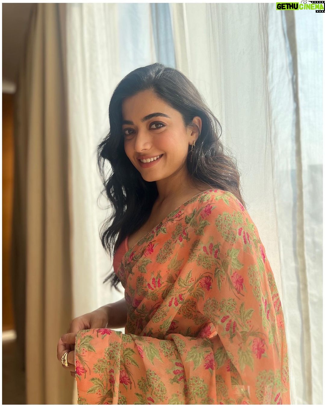 Rashmika Mandanna Instagram - A saree can never go wrong. ๐งก๐