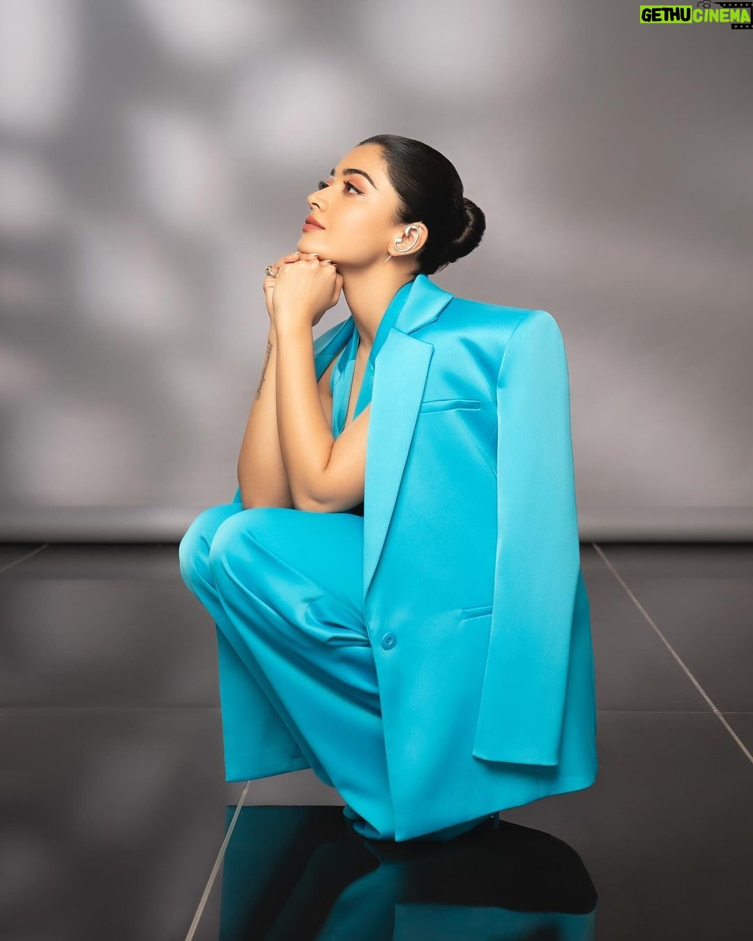 Rashmika Mandanna Instagram - 🩵💙 Animal is now streaming on Netflix!
