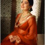 Rashmika Mandanna Instagram - Wishing my darling loves all the happiness, joy and goodness 🫶🏻🤍 मकर संक्रांति 🧡 பொங்கல்🧡 మకర సంక్రాంతి🧡 ಮಕರ ಸಂಕ್ರಾಂತಿ 🧡 പൊങ്കല്‍🧡 ਲੋਹੜੀ 🧡