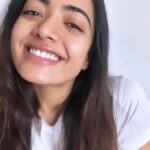 Rashmika Mandanna Instagram - Absolutely RANDOM..!! But… Mwahhh…! 😚🤗🤭😄🤍 Hyderabad