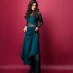 Raveena Tandon Instagram – Always the Green Brigade! 🌳🌏🌱♏️🦂

📸- @rohnpingalay 
 Managed- @reemapandit
