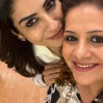 Raveena Tandon Instagram - Happpy happpy Birthday my dearest @kiranbawaofficial … indeed a heart of gold and a forever friend .. love you loads! My scorpion sister … ♥️♥️♥️♥️♥️♥️
