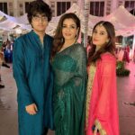 Raveena Tandon Instagram - Shine like an emerald…. My forever colour. Ootd : @lavanyathelabel Brand Pr : @styling.your.soul x @socialpinnaclepr Mumbai, Maharashtra