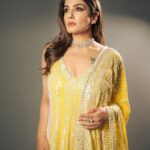 Raveena Tandon Instagram - The light of the night 🪔 , dressing up for the Diwali Glitter, the glow of the lamp, the shine of the sunlight.. 🪔🕉️⭐️🌟💫✨ Outfit - @manishmalhotraworld @manishmalhotra05 Glam by @sshurakhan Shot by @deepak_das_photography Managed by @reemapandit