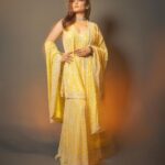 Raveena Tandon Instagram - The light of the night 🪔 , dressing up for the Diwali Glitter, the glow of the lamp, the shine of the sunlight.. 🪔🕉️⭐️🌟💫✨ Outfit - @manishmalhotraworld @manishmalhotra05 Glam by @sshurakhan Shot by @deepak_das_photography Managed by @reemapandit