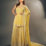 Raveena Tandon Instagram - The light of the night 🪔 , dressing up for the Diwali Glitter, the glow of the lamp, the shine of the sunlight.. 🪔🕉️⭐️🌟💫✨ Outfit - @manishmalhotraworld @manishmalhotra05 Glam by @sshurakhan Shot by @deepak_das_photography Managed by @reemapandit