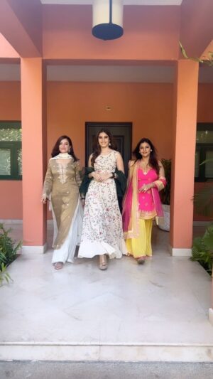 Raveena Tandon Instagram - We got each others back♥️
#girlsforever #girltribe #momsanddaughters

@stregisgoaresort  #goadiaries

Outfit @sandhyashah.shah 
PR @sonyashaikh